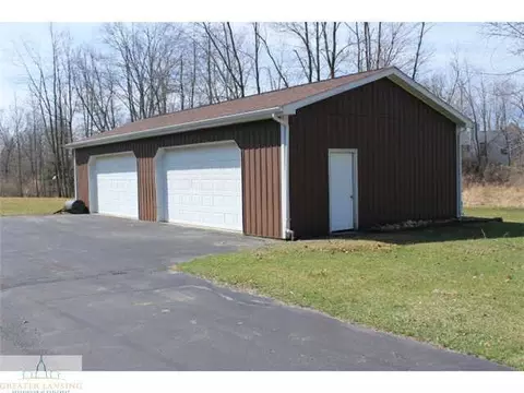 2021 W Herbison Rd, Dewitt, MI 48820 photo 3