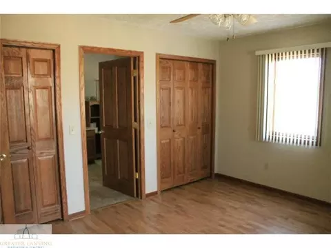 2021 W Herbison Rd, Dewitt, MI 48820 photo 9