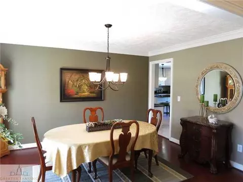 3360 Hidden Ridge Dr, Dewitt, MI 48820 photo 9
