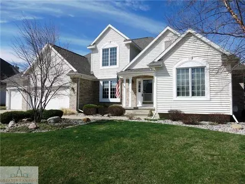 3360 Hidden Ridge Dr, Dewitt, MI 48820 photo 1