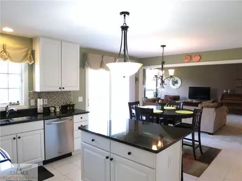 3360 Hidden Ridge Dr, Dewitt, MI 48820 photo 7