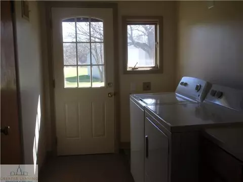 356 E Grand River Rd, Williamston, MI 48895 photo 8