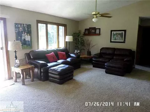 8603 S Grove Rd, Dewitt, MI 48820 photo 3