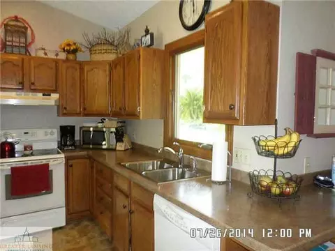 8603 S Grove Rd, Dewitt, MI 48820 photo 6
