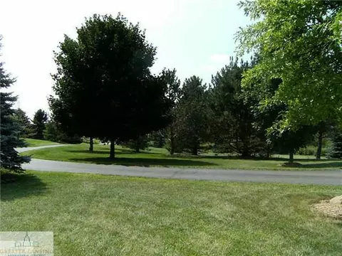 8603 S Grove Rd, Dewitt, MI 48820 photo 16