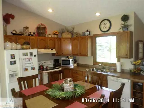 8603 S Grove Rd, Dewitt, MI 48820 photo 5