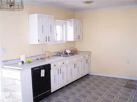 11501 Baseline Rd, Bellevue, MI 49021 photo 4