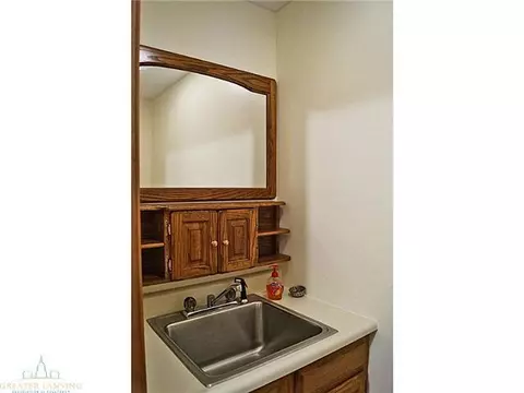 5120 Barton, Williamston, MI 48895 photo 18