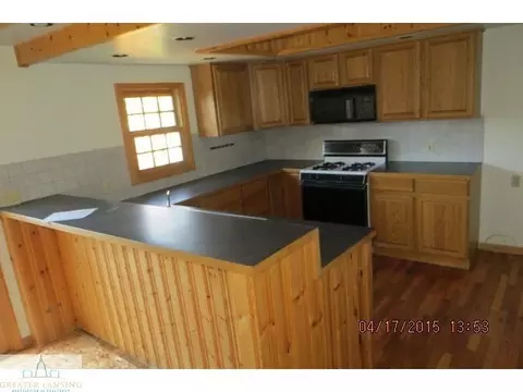784 Raymond Rd, Owosso, MI 48867 photo 4