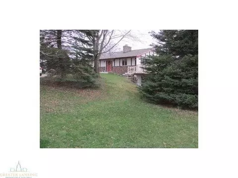 1494 Tuttle Rd, Mason, MI 48854 photo 3