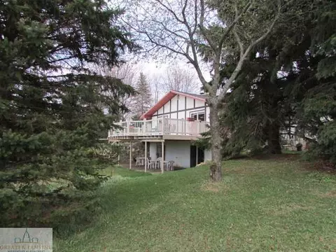 1494 Tuttle Rd, Mason, MI 48854 photo 4