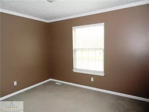 2960 Pine Tree Rd, Lansing, MI 48911 photo 16