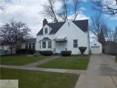 213 E Scott, Grand Ledge, MI 48837 photo 1