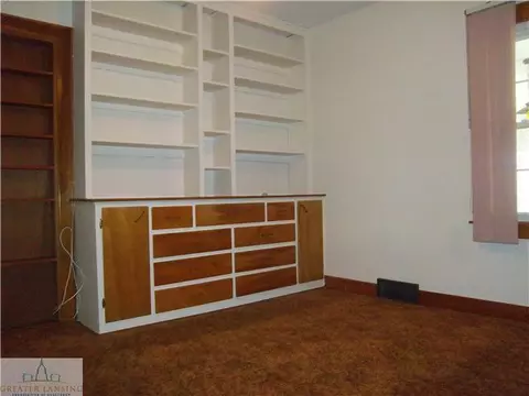 213 E Scott, Grand Ledge, MI 48837 photo 9
