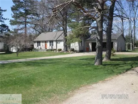 9285 E M-21, Ovid, MI 48866 photo 2