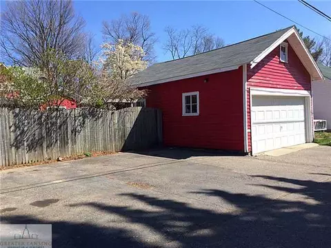 302 E Oak, Mason, MI 48854 photo 5