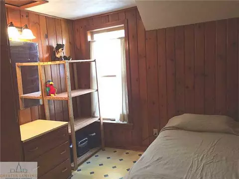302 E Oak, Mason, MI 48854 photo 13