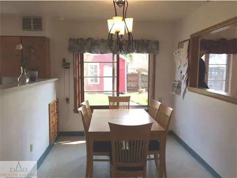 302 E Oak, Mason, MI 48854 photo 16