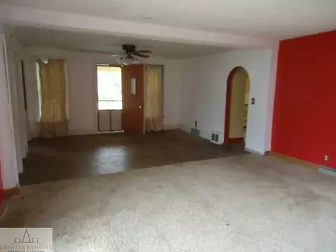 409 S S Brg, Dimondale, MI 48821 photo 7