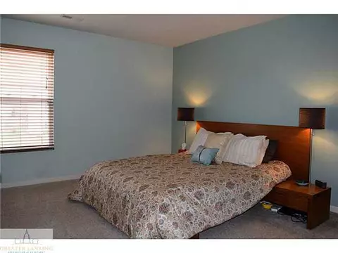 7631 Taragreen Dr, Lansing, MI 48917 photo 10