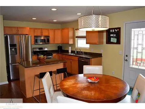 7631 Taragreen Dr, Lansing, MI 48917 photo 4