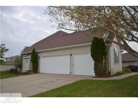 1579 Picadilly, Haslett, MI 48840 photo 14