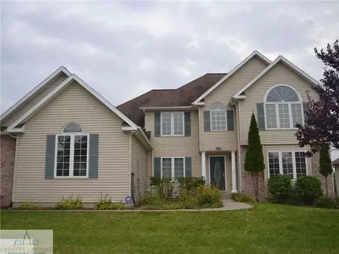 1579 Picadilly, Haslett, MI 48840 photo 1