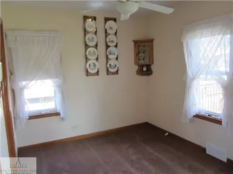 306 W Washington, Dewitt, MI 48820 photo 4