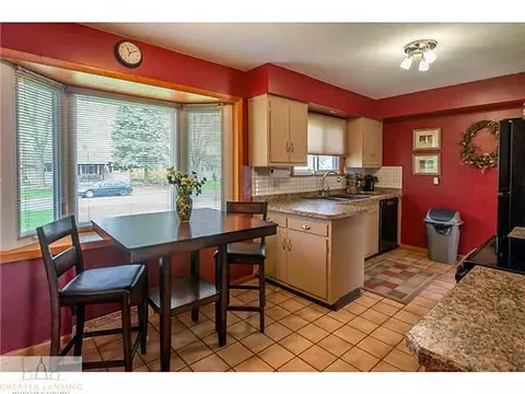 432 Iris, Lansing, MI 48917 photo 7