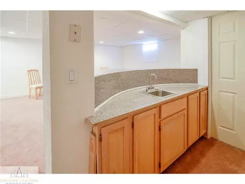 1402 Alan Ln, Lansing, MI 48917 photo 20