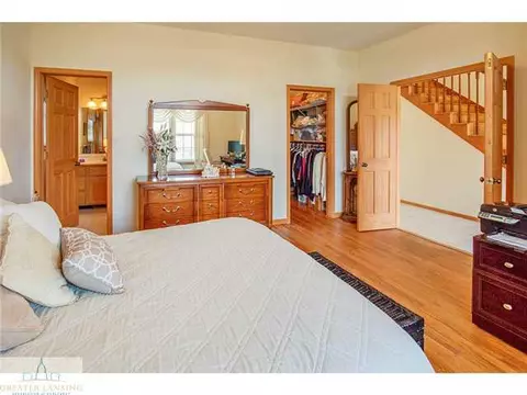 1402 Alan Ln, Lansing, MI 48917 photo 9