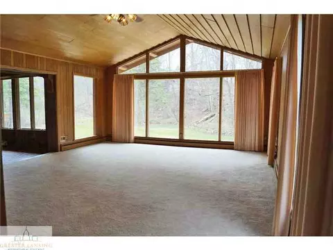 715 E Scott, Grand Ledge, MI 48837 photo 5