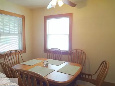 2309 Lyons Ave, Lansing, MI 48910 photo 4