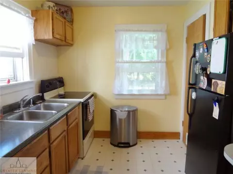 2309 Lyons Ave, Lansing, MI 48910 photo 5