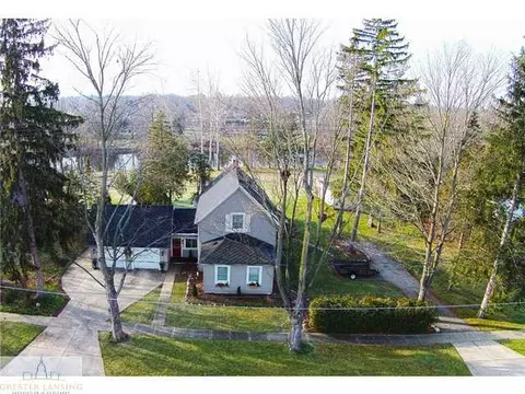 240 Washington, Dimondale, MI 48821 photo 25