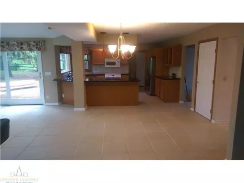 1351 Linden, Dewitt, MI 48820 photo 9