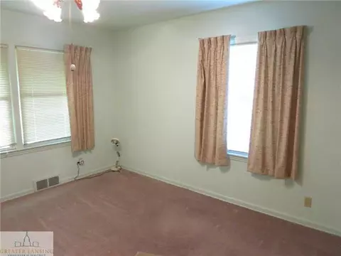 2521 Devonshire Ave, Lansing, MI 48910 photo 11