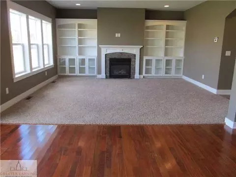 503 Shoreline Dr, Dewitt, MI 48820 photo 2