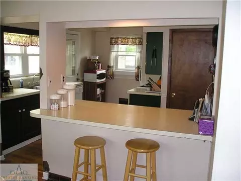 607 E Walker St, Saint Johns, MI 48879 photo 10