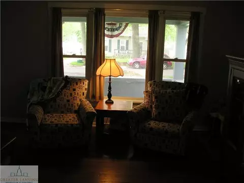607 E Walker St, Saint Johns, MI 48879 photo 6