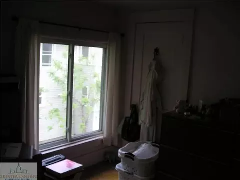 607 E Walker St, Saint Johns, MI 48879 photo 18