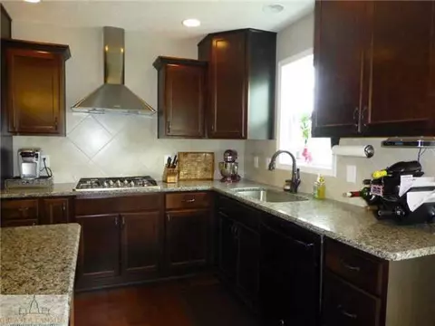1218 Senna Trl, Dewitt, MI 48820 photo 9