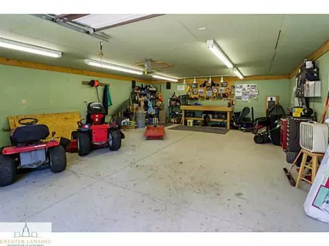7286 Williams Rd, Lansing, MI 48911 photo 16