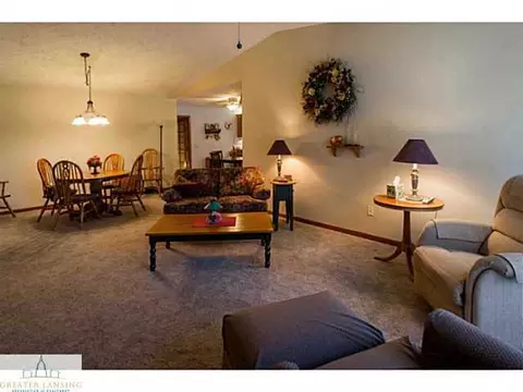 7286 Williams Rd, Lansing, MI 48911 photo 11