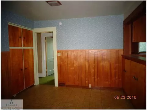 519 E Scott St, Grand Ledge, MI 48837 photo 8