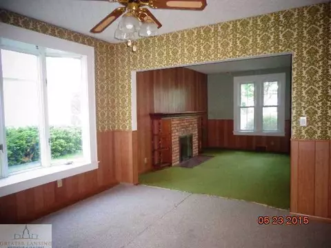519 E Scott St, Grand Ledge, MI 48837 photo 5