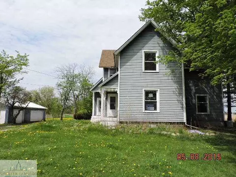28 First St, Sunfield, MI 48890 photo 1