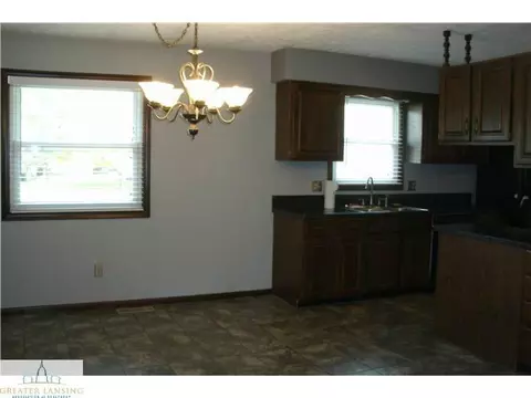 1329 Biscayne Way, Haslett, MI 48840 photo 7