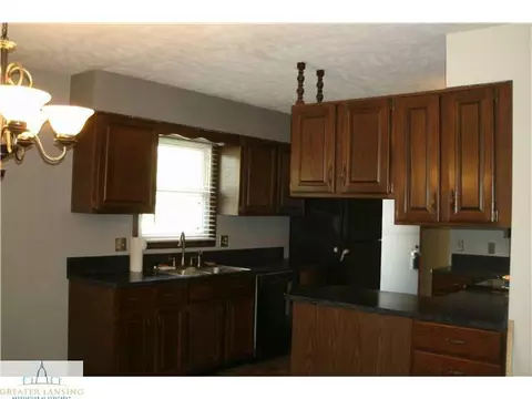 1329 Biscayne Way, Haslett, MI 48840 photo 6