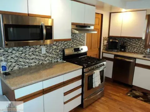 1590 Pike, Haslett, MI 48840 photo 9